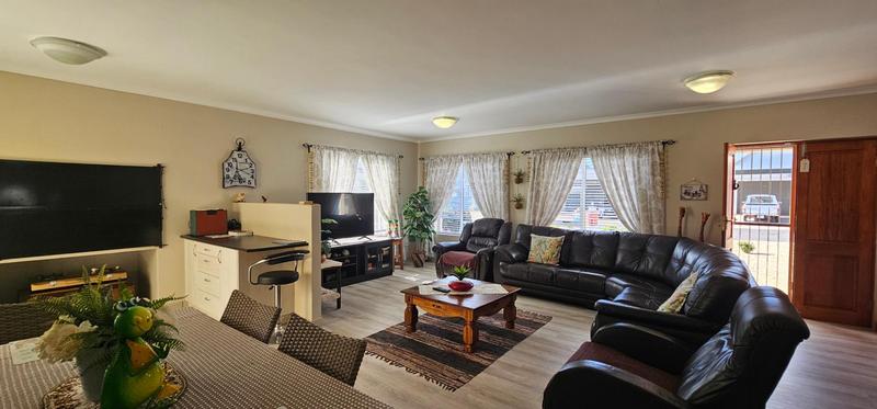3 Bedroom Property for Sale in Country Club Western Cape